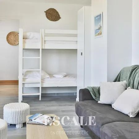 Apartamento Avec Terrasse Ensoleillee Sur Le Port Olona