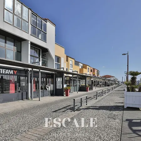 Apartamento Avec Terrasse Ensoleillee Sur Le Port Olona